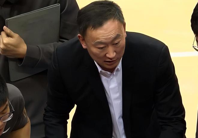 帅怎么说杨鸣主动揽责刘维伟高情商凯发平台辽宁不敌青岛赛后听听主(图2)